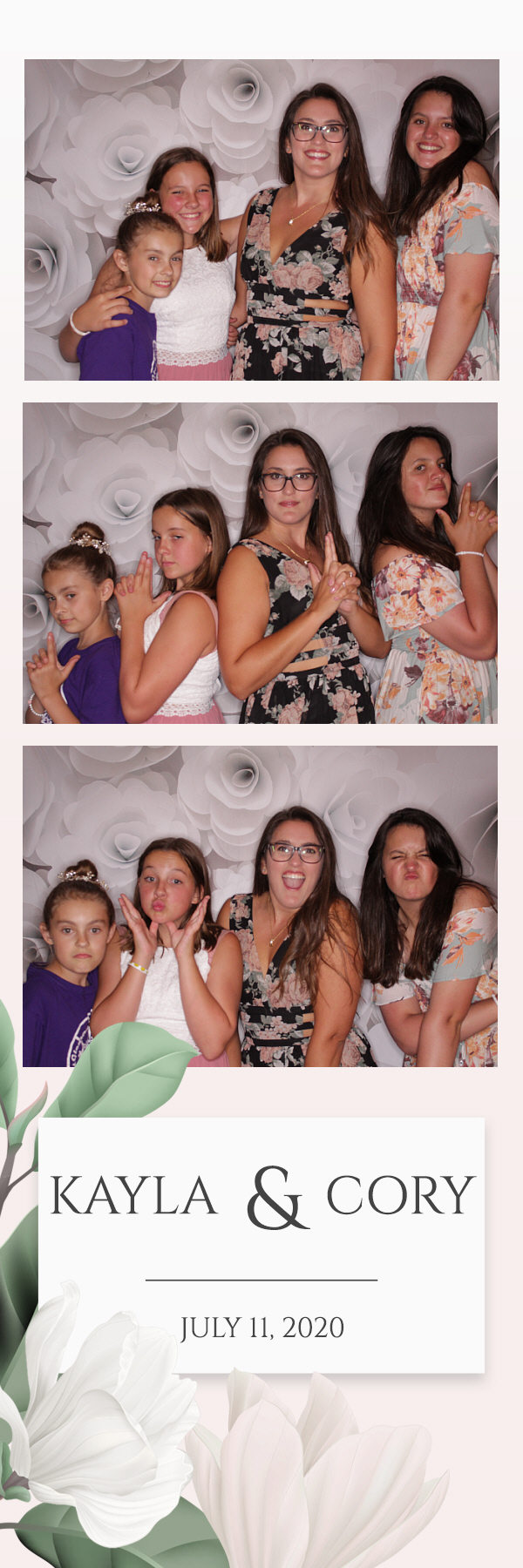 Kayla and Cory Wedding | View more photos from the event at gallery.photoboothbillings.com/u/PhotoBoothBillings/Kayla-and-Cory-Wedding